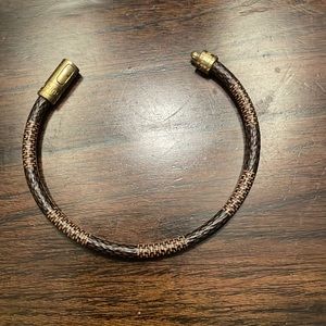 LV bracelet